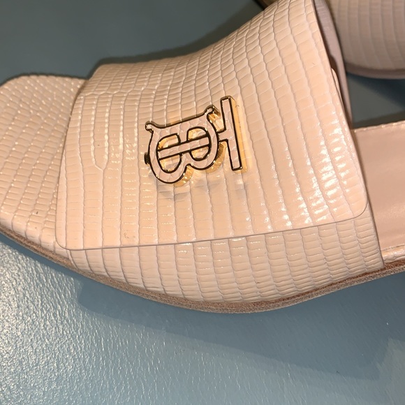 Burberry Winnie Lizard-Embossed Mule Sandals - Picture 8 of 10